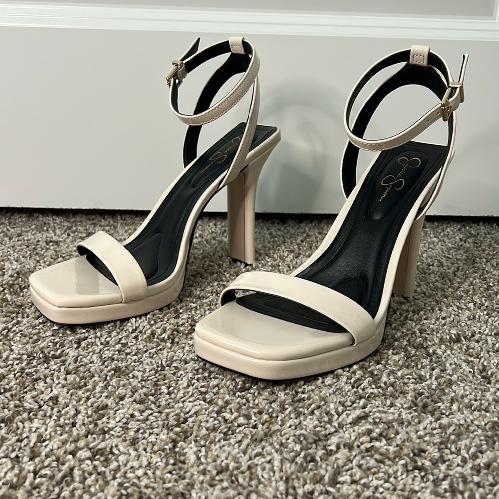 Nude Strappy Heels - sz 7.5 NWOT